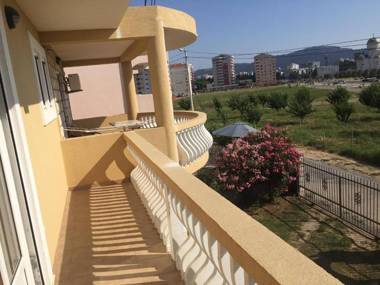 Studio apartmani DENNUS