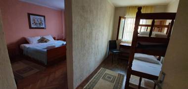 Olav Holiday Apartments Bar