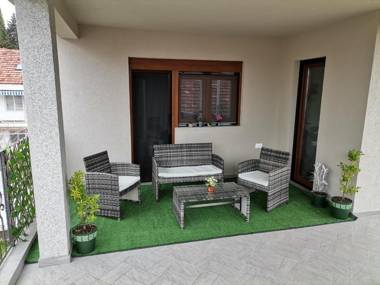 Apartments Teona