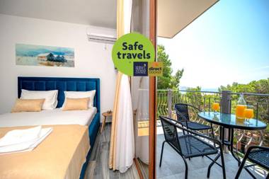 Green Pino Seaview Studios