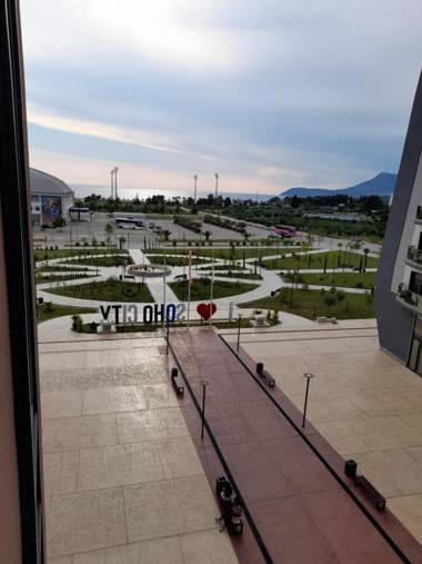 Rent apartment lux soho Bar