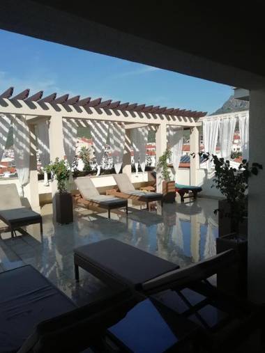 Apartments and Rooms Grand Palazzo