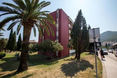 Irena Downtown Apartment