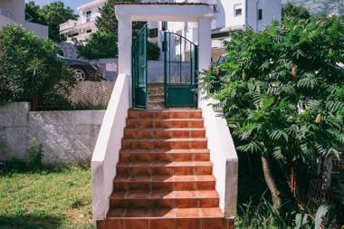 Family Escape Villa Becici