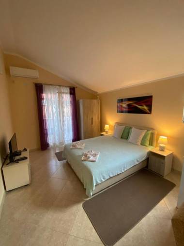 Apartmani Raskovic