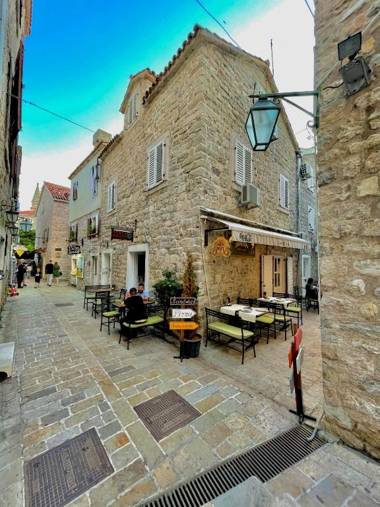 Family Two bedroom House Old Town Budva