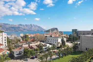 Leona Residences Apartment