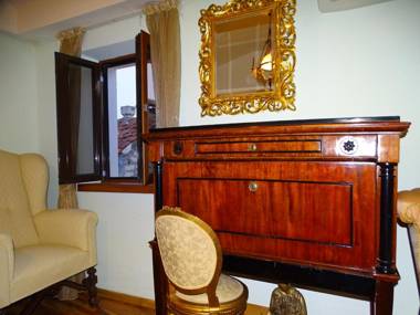 Apartments Renaissance Old town