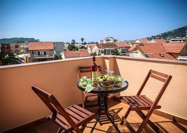 Apartments Stari Ribar