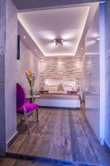 Luxury Boutique Studio Apartments