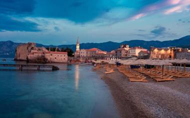 Palm square apartment 1