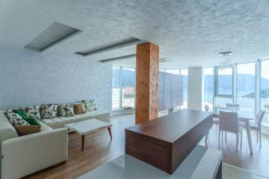 Vidikovac Marble House