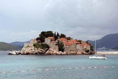Royal Holiday Apartments Sveti Stefan