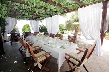 Royal Holiday Apartments Sveti Stefan