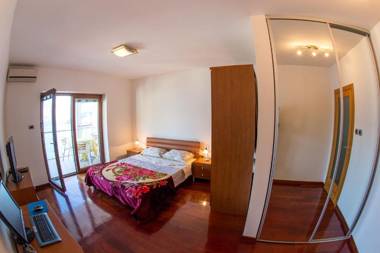 Lux Panoramic Apartment