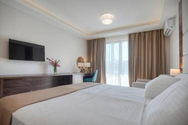 Hotel Twelve by Aycon