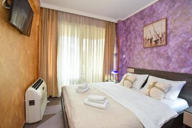 Apartment Golden Lavender