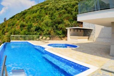 Altezza 14 Premium Tophill best view and pool