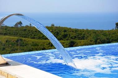 Altezza 14 Premium Tophill best view and pool