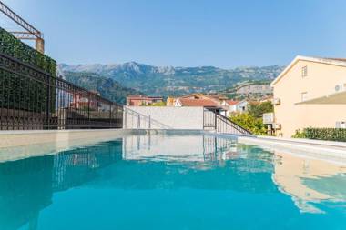 Hotel Kadmo by Aycon