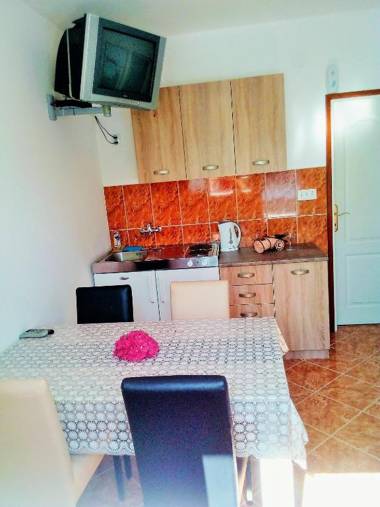 Apartments Maxi Katić