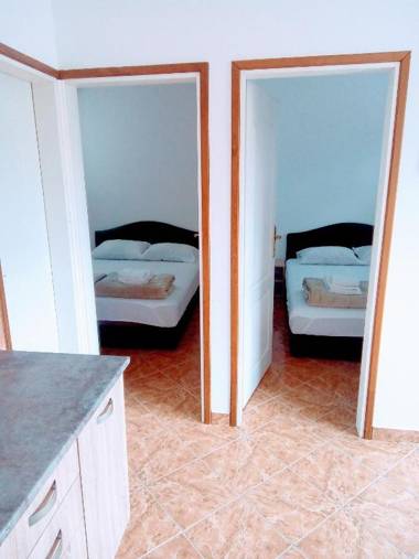 Apartments Maxi Katić