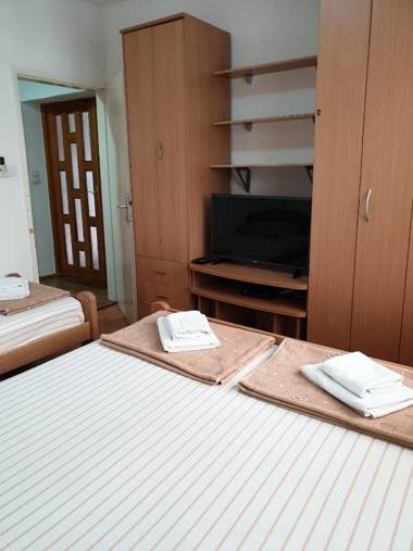 Apartmani Galiot