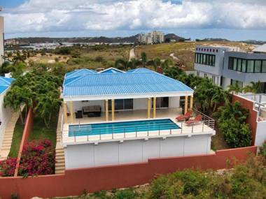 Reflection Z - 5 Star Villa