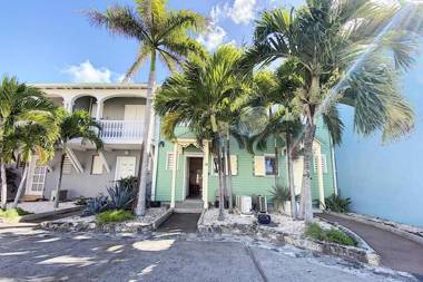 Villa Ti Bo Beach a few steps away from the beach calm and privacy