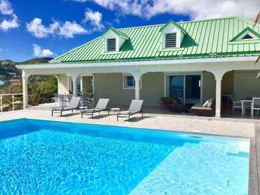 V1 Oyster Pond Dream Panorama