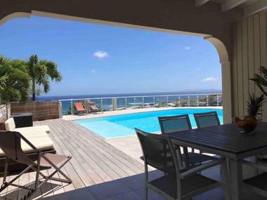 V2 Dream panorama of the ocean