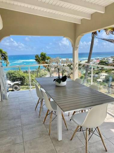 V5 Between sky and sea Caribbean magical view