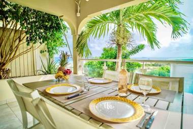 V4 Magical view of the ocean and Saint Barth