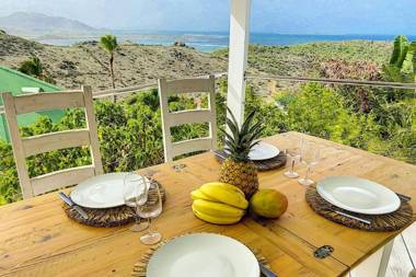 Villa Cazou sea view private pool Wifi 100Mbps