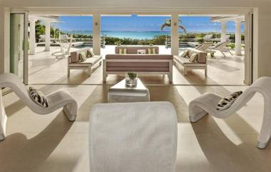 Seafacing Villas Apartments Rentals