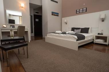 Hotel Dolce International