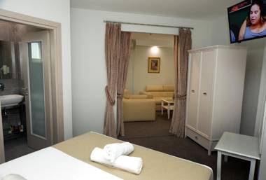 Alexandar Square Apartments