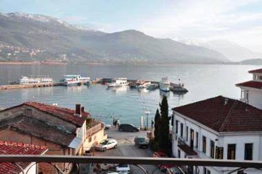 Hotel Lihnidos Delago