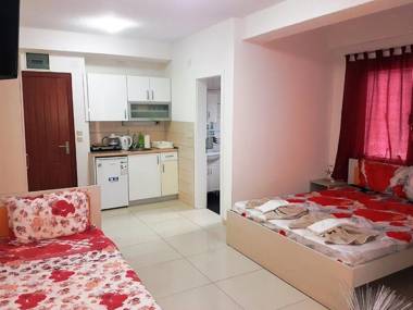 Villa & Apartments Antigona