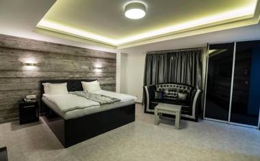 Mr.I Boutique Hotel & Bar