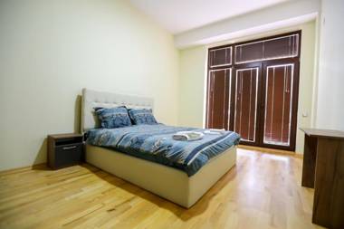 Park Diamond Apartments