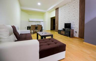 Park Diamond Apartments