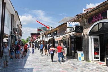 Darni Central Apartments