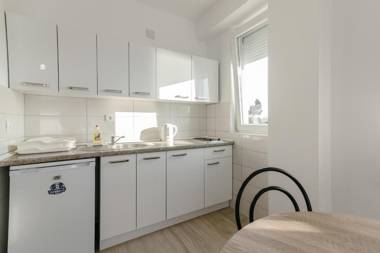 Apartments Lakeside Elesec