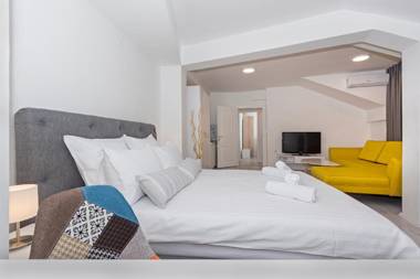 Casa di VaLL City Apartments