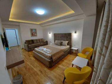 Queens Central Apartments