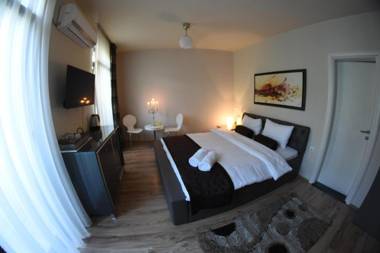 Millenium Travel Apartments