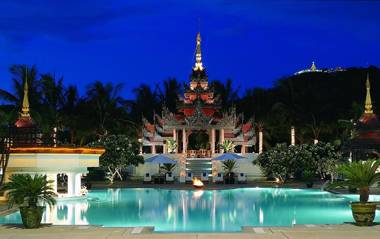 Mercure Mandalay Hill Resort