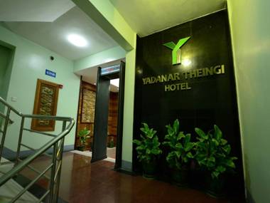 Yadanar Theingi Hotel