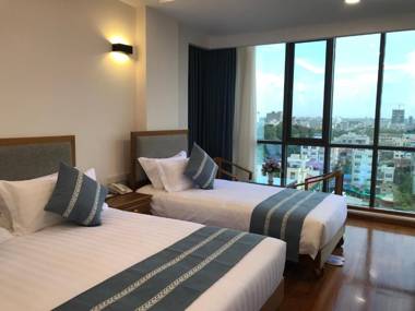 Dragon Phoenix Hotel